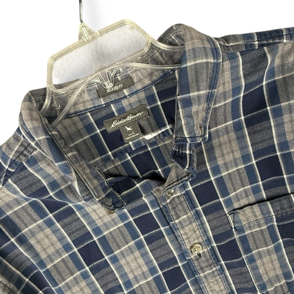 Eddie Bauer Relaxed Fit Button Down Plaid Flannel Shirt Mens LG Blue Gray White